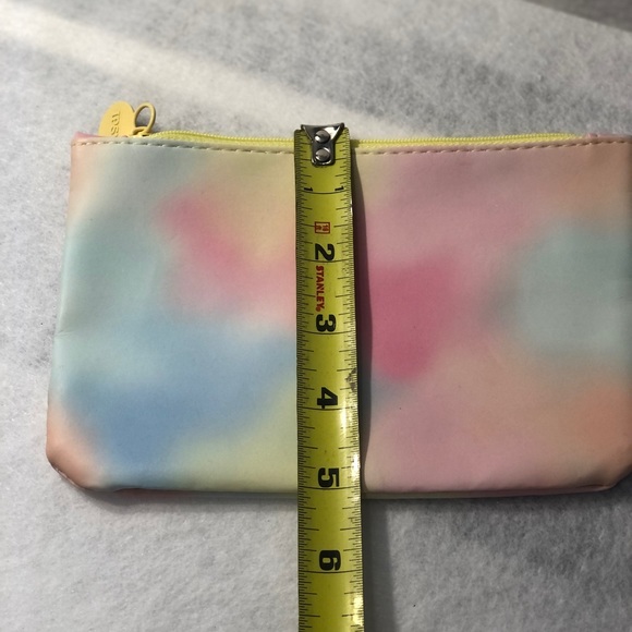 IPSY cosmetics bag - Picture 6 of 6